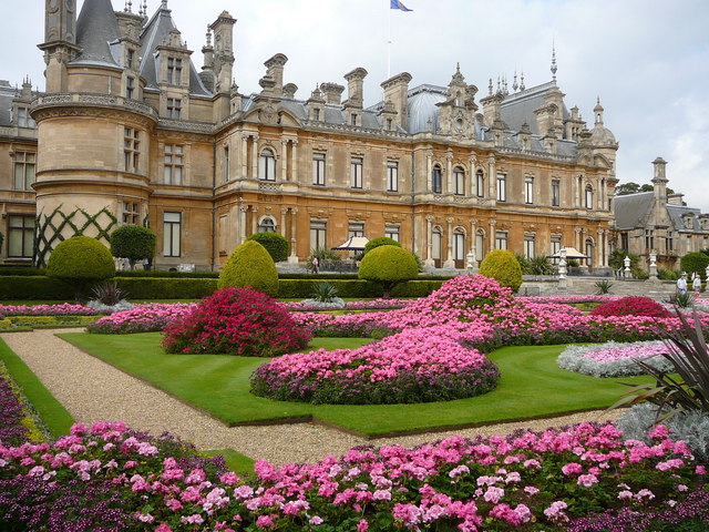 Waddesdon_Manor_and_Gardens_-_geograph.org.uk_-_649037 (1)