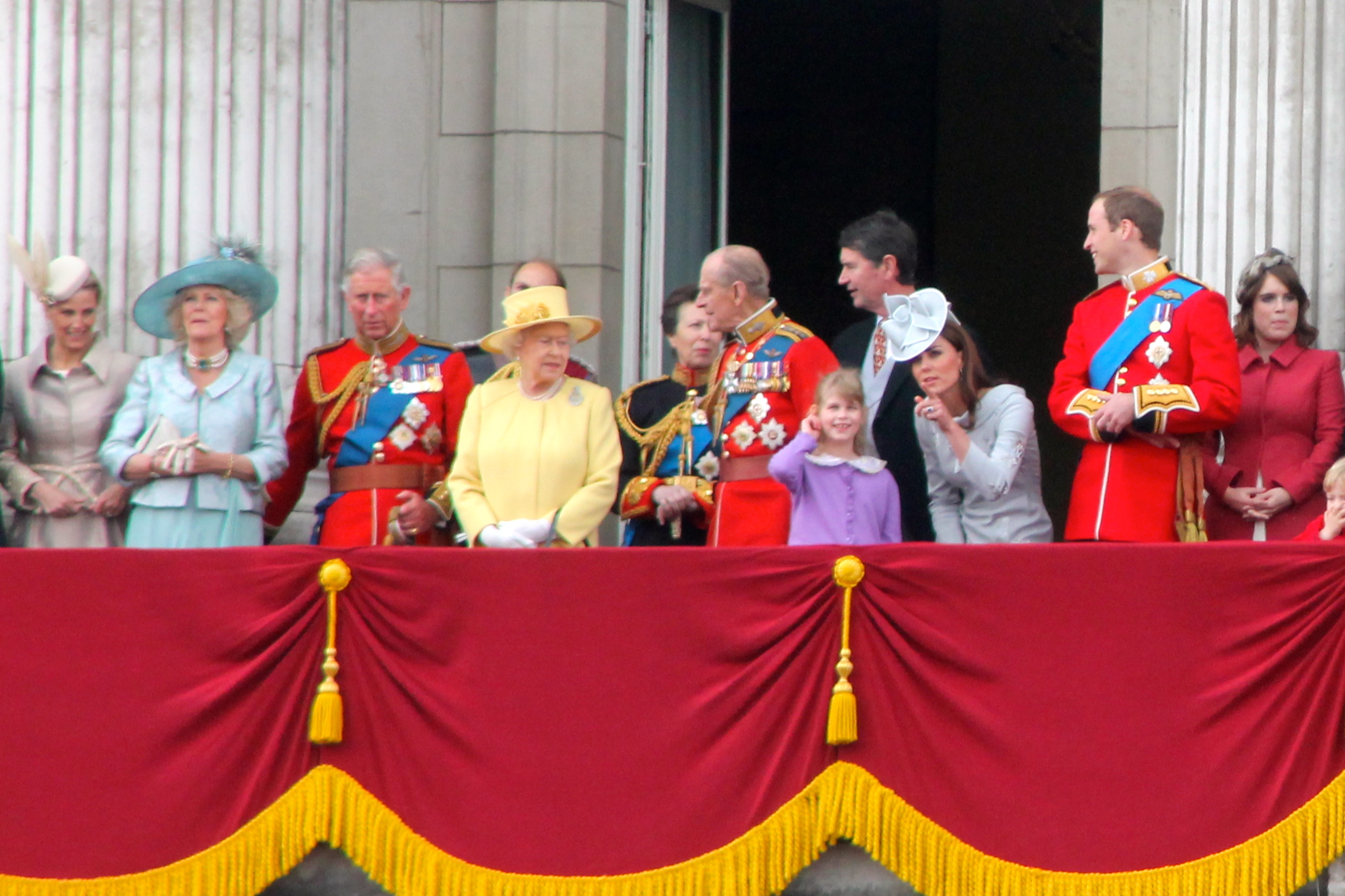 British_Royal_Family_June_2012-1