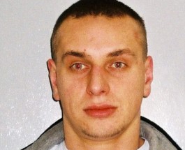 На улицах Лондона. £5000 тому кто “настучит” на поляка Оскара Павловича.