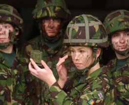 Армия Великбритании. Право убивать для женщин.