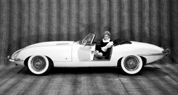На аукцион выставлен оригинальный E-Type Jaguar 1961 года.