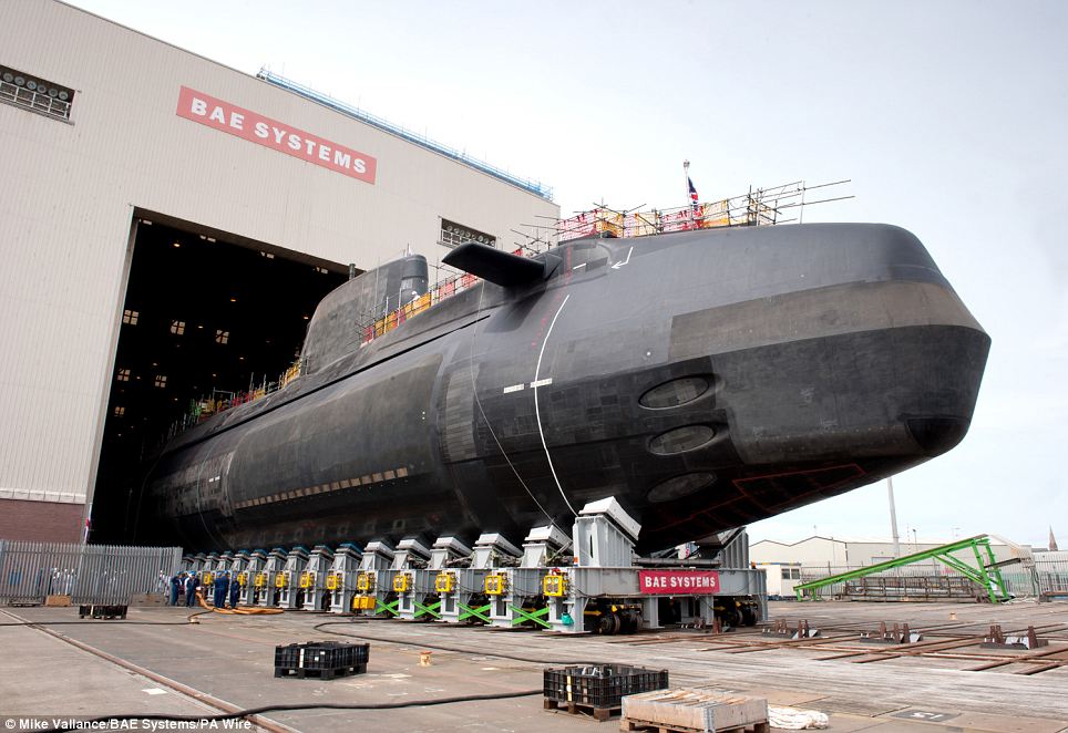 Новейшие подводные лодки Великобритании.